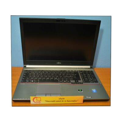 Fujitsu H730 Core I7 4800MQ 8x2700MHz/16GB/240G SSD/DRW/Quadro K2100m 15,6" FHD+ Win