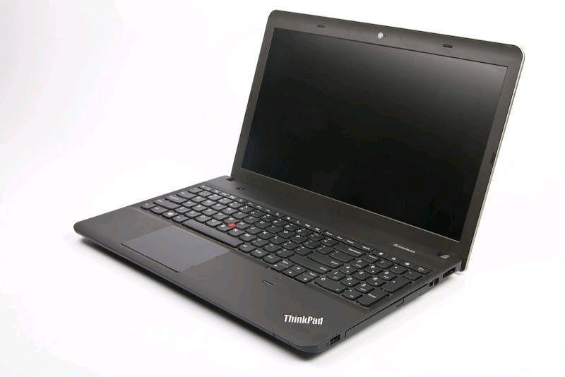 Lenovo Edge E530 Core I3 3120M 4x2,5GHz/4GB/500GB/DRW/CAM HDMI 15,6