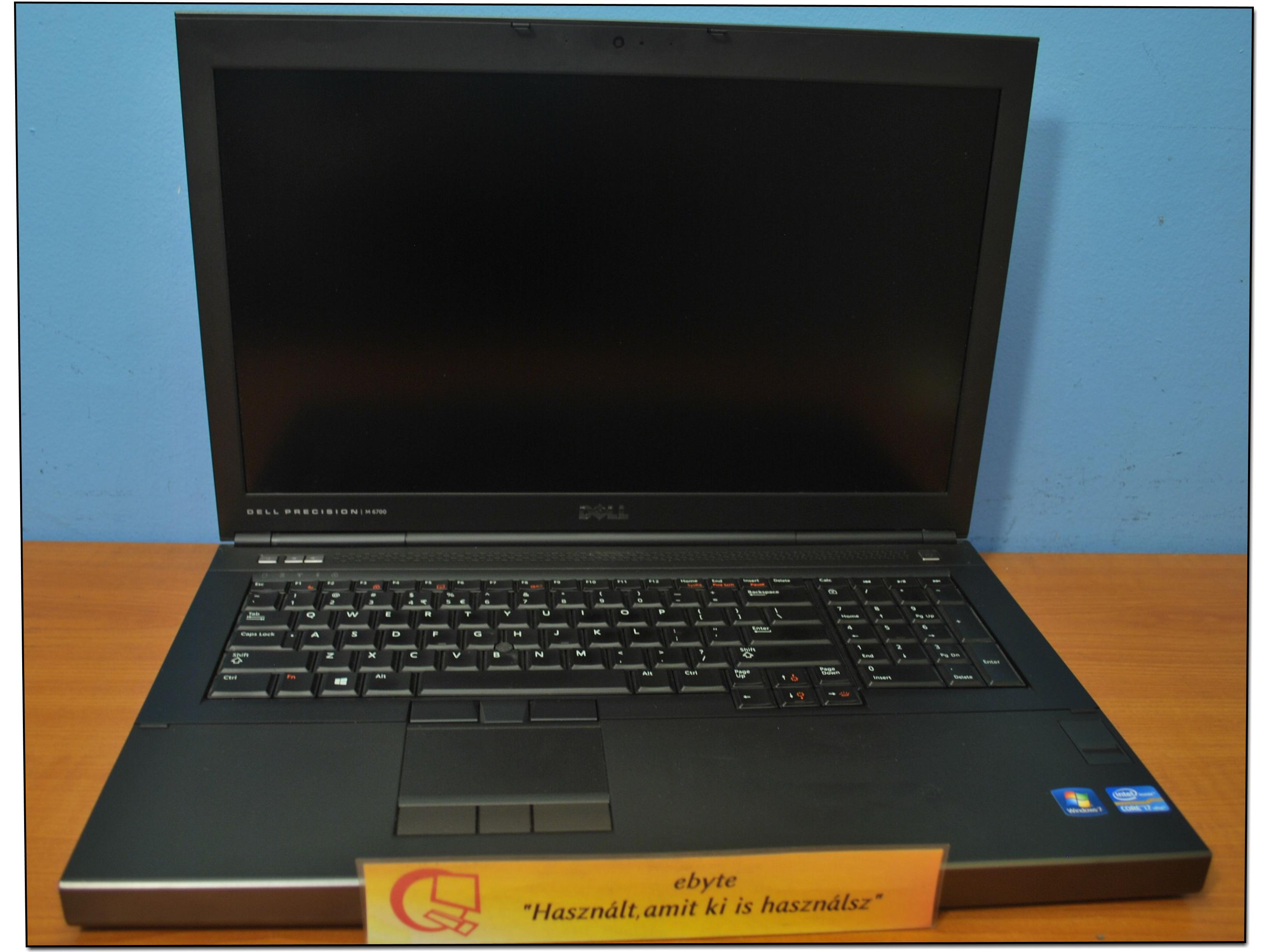 Dell Precision M6700 I7 3740QM 8x2,7GHz/8G/120G SSD/DRW QK3000M 17,3