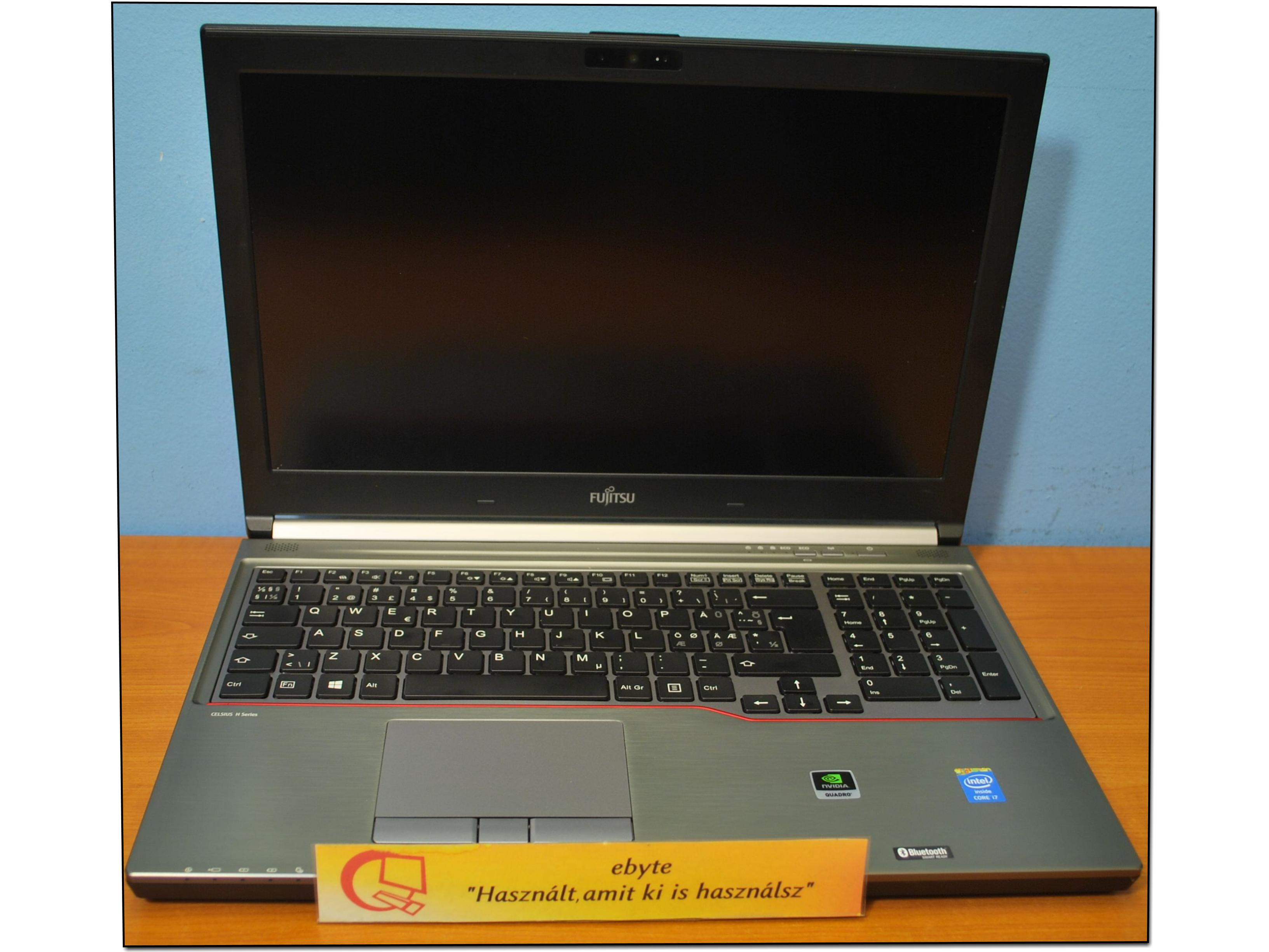 Fujitsu H730 Core I7 4800MQ 8x2700MHz/16GB/240G SSD/DRW/Quadro K2100m 15,6