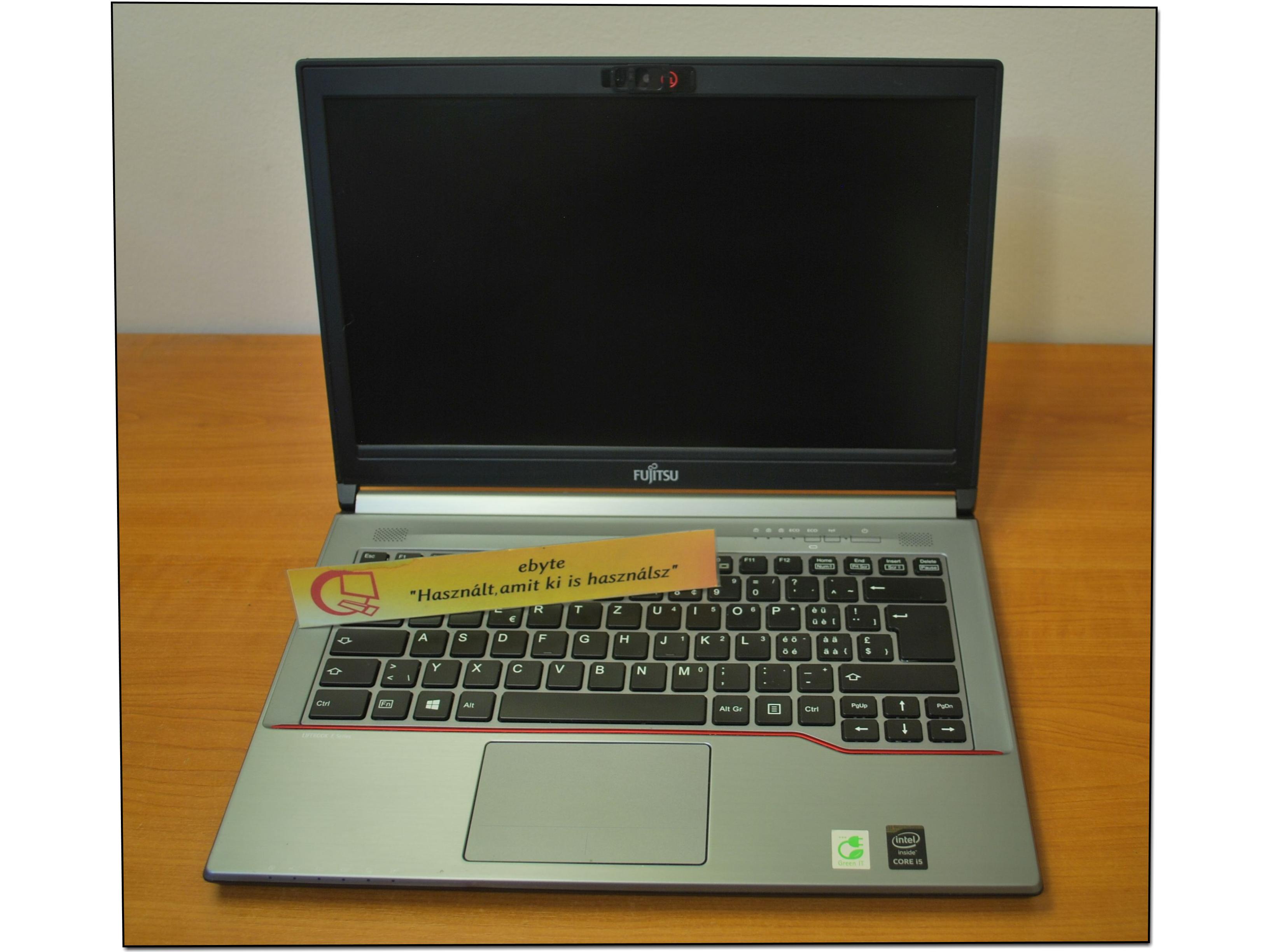 Fujitsu E744 Lifebook I7 4702MQ 8x2,2GHz/8G/120G SSD/CAM 14,1