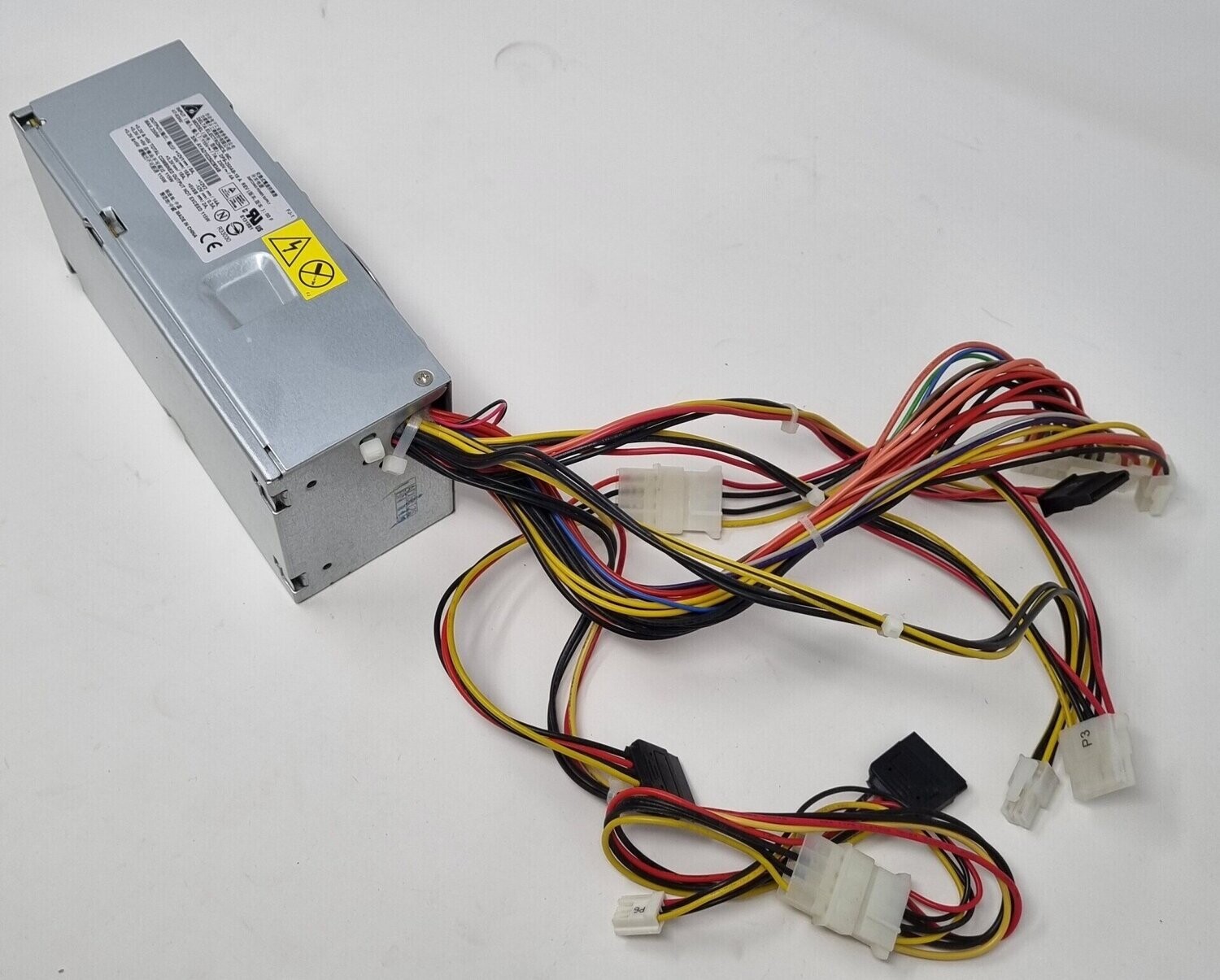 Delta 250W (DPS-250AB-18A) TFX Szabványú tápegység