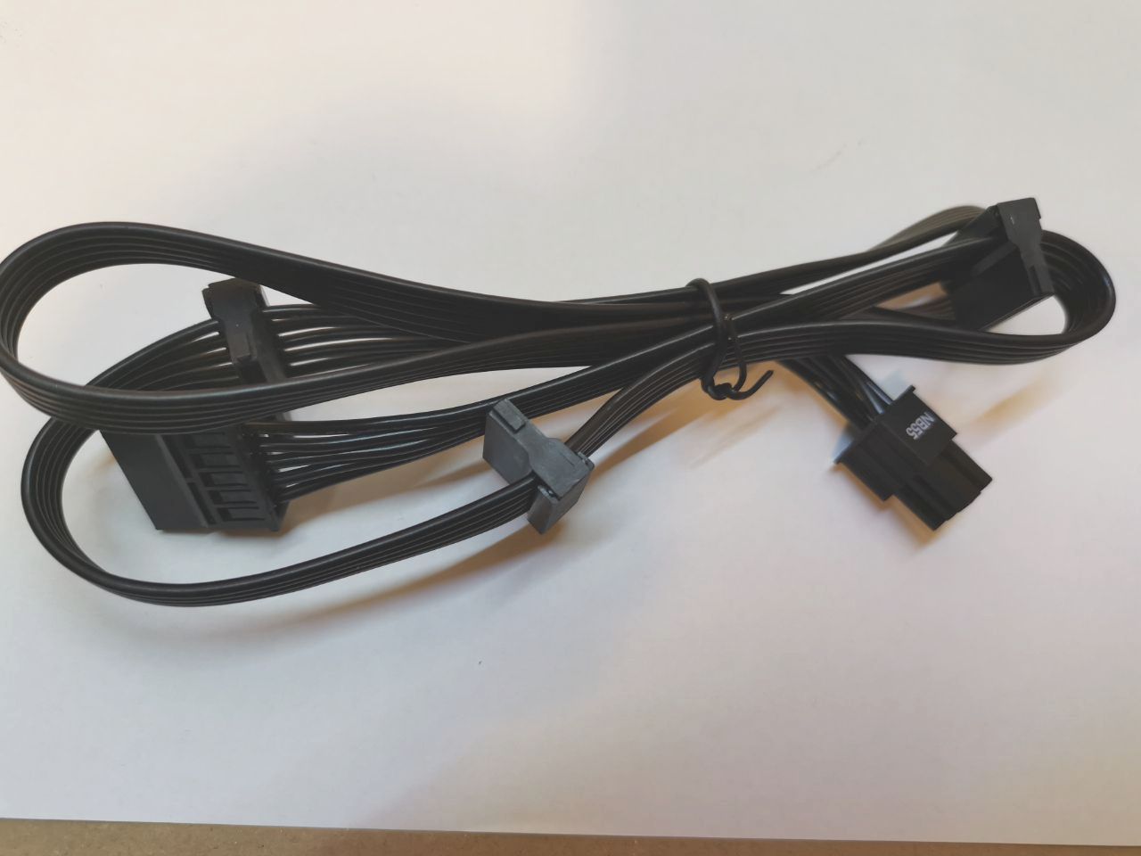 Belső PSU 6Pin to 4X sata kábel  Seasonic moduláris tápegységhez